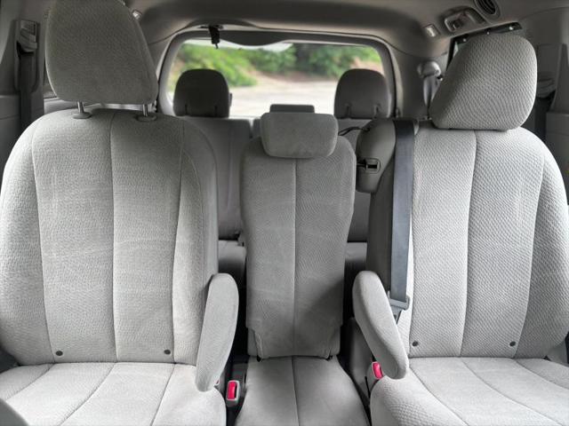 2014 Toyota Sienna LE V6 7 Passenger Mobility