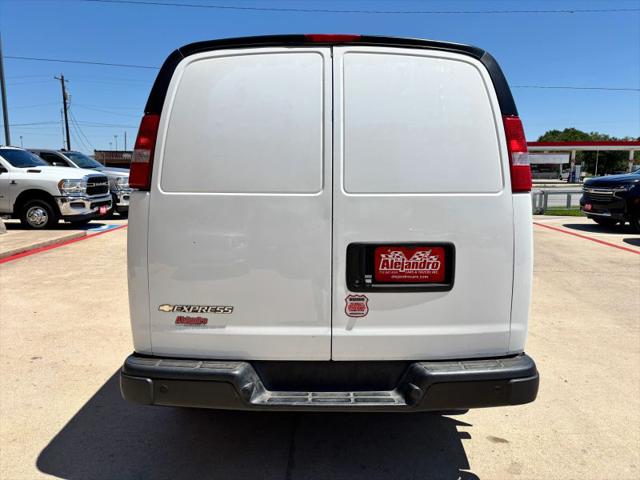 2020 Chevrolet Express Cargo Van RWD 3500 Extended Wheelbase WT