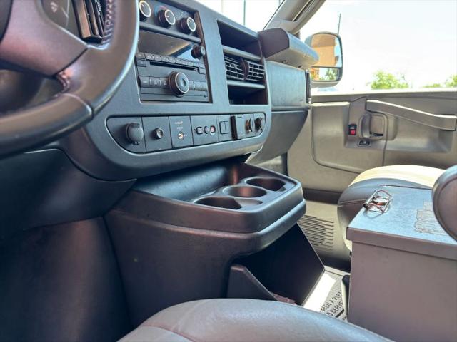 2020 Chevrolet Express Cargo Van RWD 3500 Extended Wheelbase WT