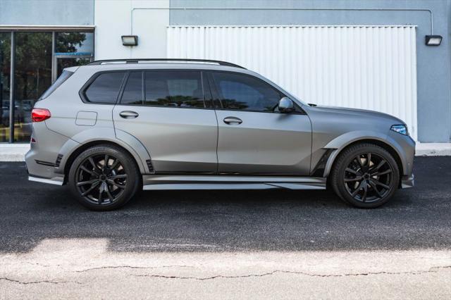 2022 BMW X7 M50i