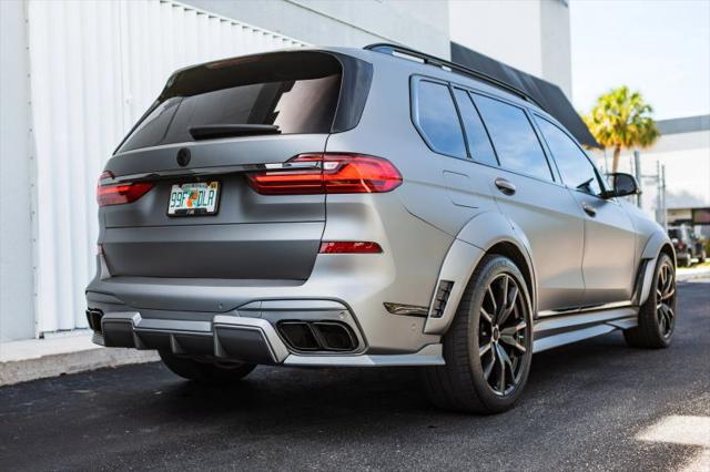 2022 BMW X7 M50i