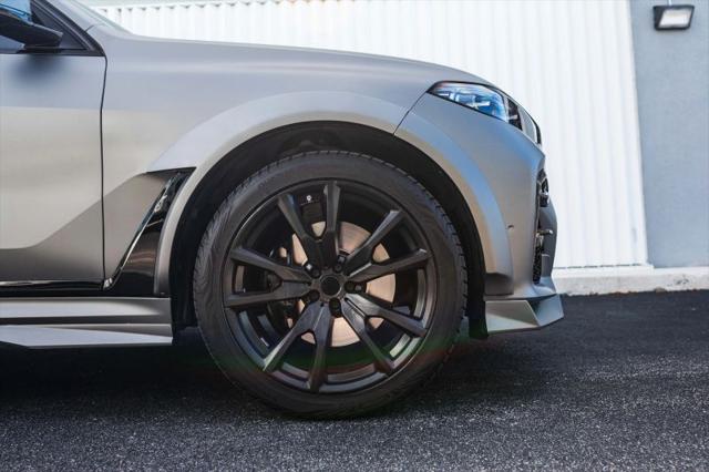 2022 BMW X7 M50i