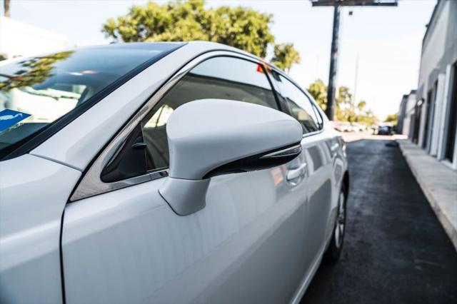 2014 Lexus ES 350 350