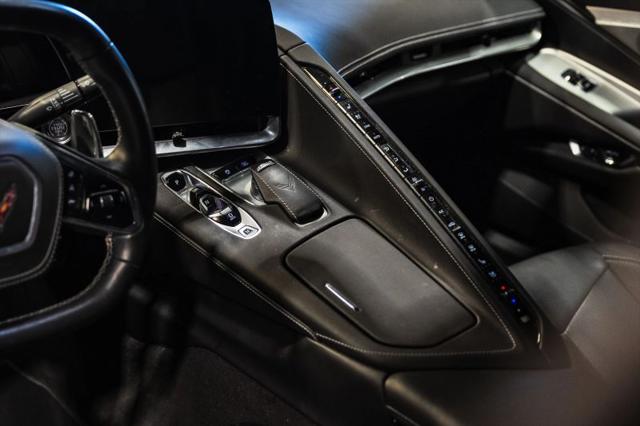2025 Chevrolet Corvette Stingray RWD Coupe 2LT