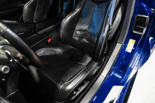 2025 Chevrolet Corvette Stingray RWD Coupe 2LT