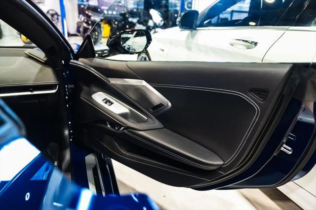 2025 Chevrolet Corvette Stingray RWD Coupe 2LT