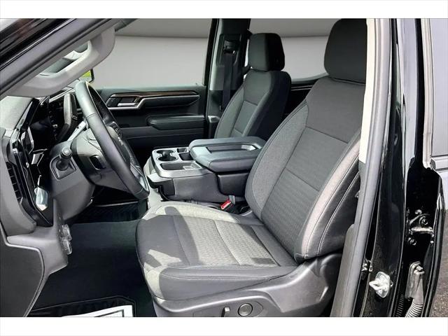 2026 Chevrolet Silverado 1500 4WD Crew Cab Short Bed RST