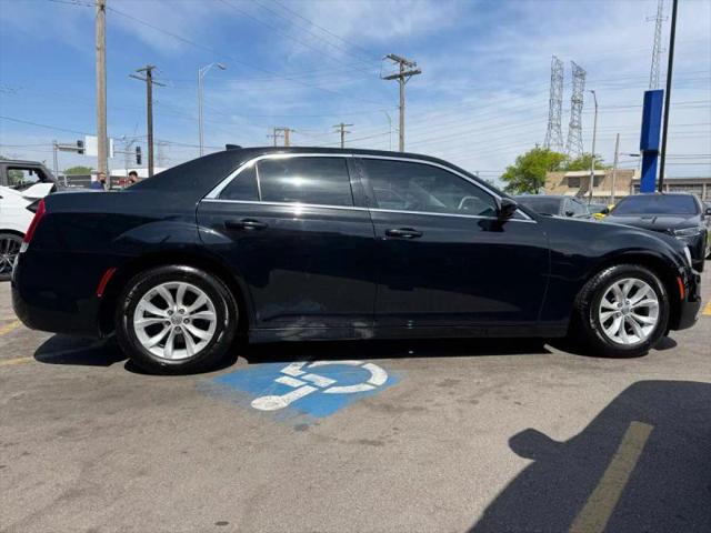 2020 Chrysler 300 Touring