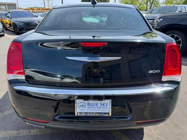 2020 Chrysler 300 Touring