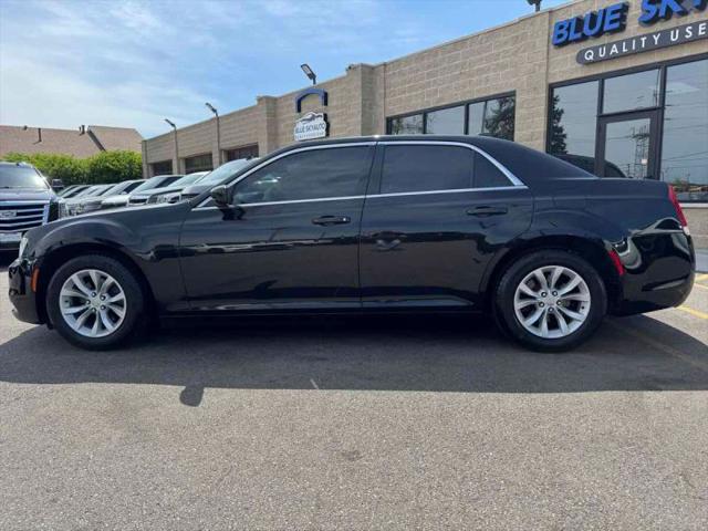 2020 Chrysler 300 Touring