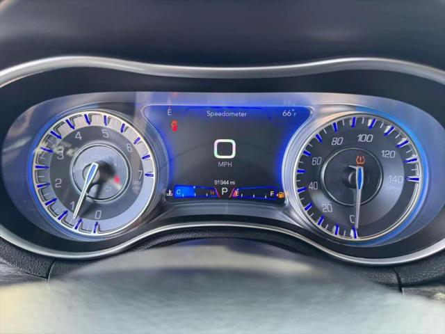 2020 Chrysler 300 Touring