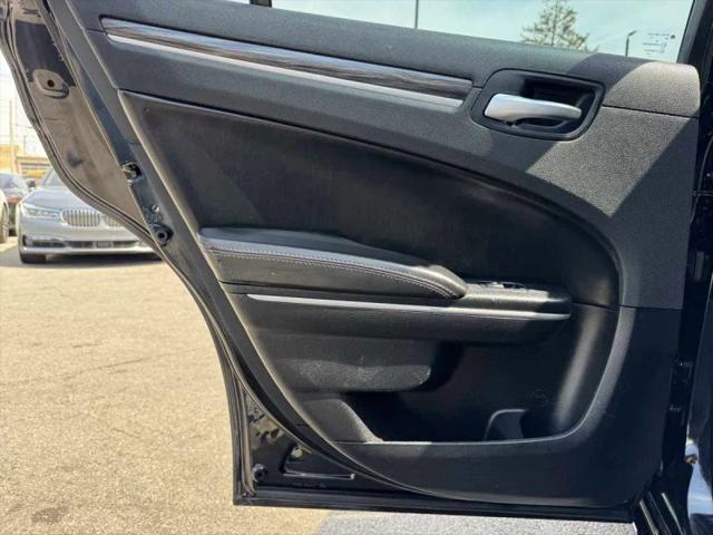 2020 Chrysler 300 Touring