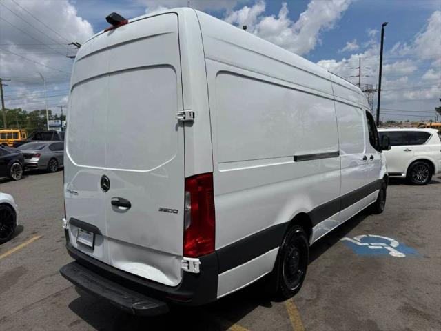 2023 Mercedes-Benz Sprinter 2500 High Roof 4-Cyl Diesel