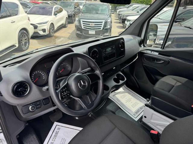 2023 Mercedes-Benz Sprinter 2500 High Roof 4-Cyl Diesel