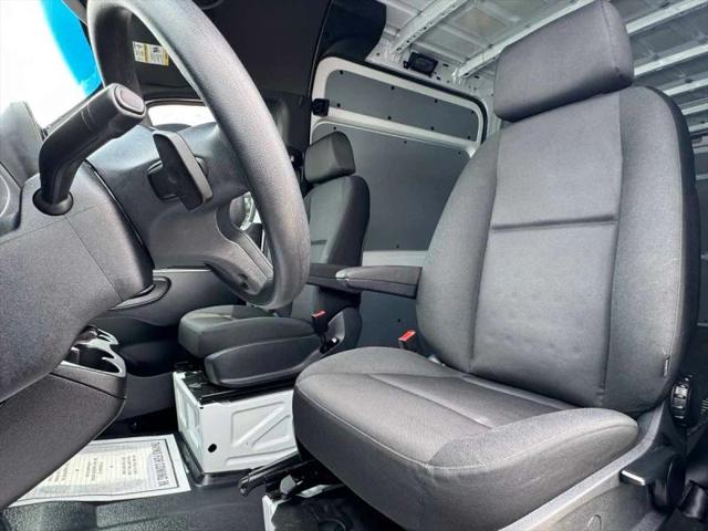 2023 Mercedes-Benz Sprinter 2500 High Roof 4-Cyl Diesel