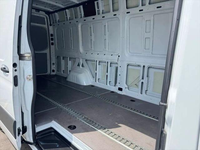 2023 Mercedes-Benz Sprinter 2500 High Roof 4-Cyl Diesel