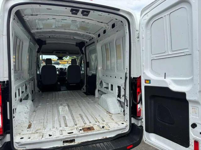 2016 Ford Transit Medium Roof w/Sliding Side Door w/LWB