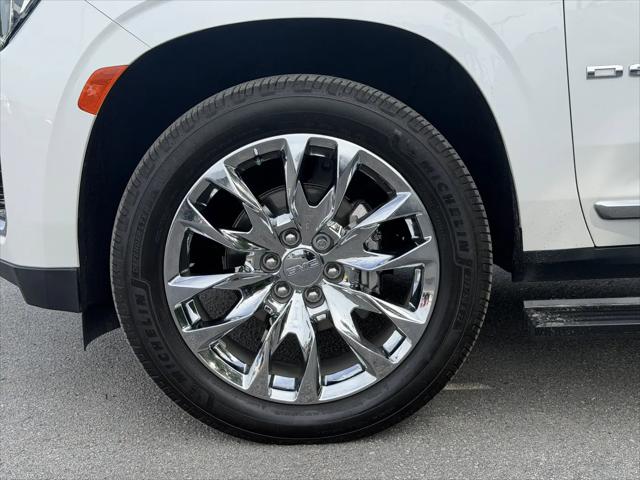 2022 GMC Yukon 4WD Denali