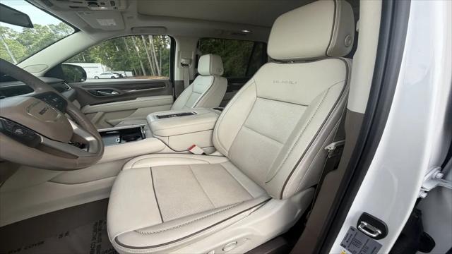 2022 GMC Yukon 4WD Denali