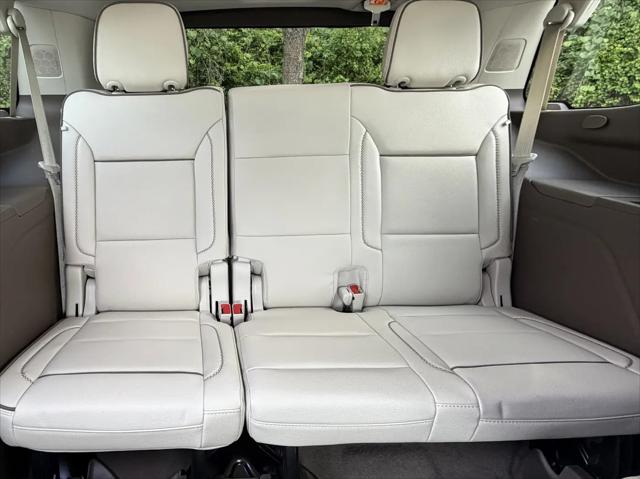 2022 GMC Yukon 4WD Denali