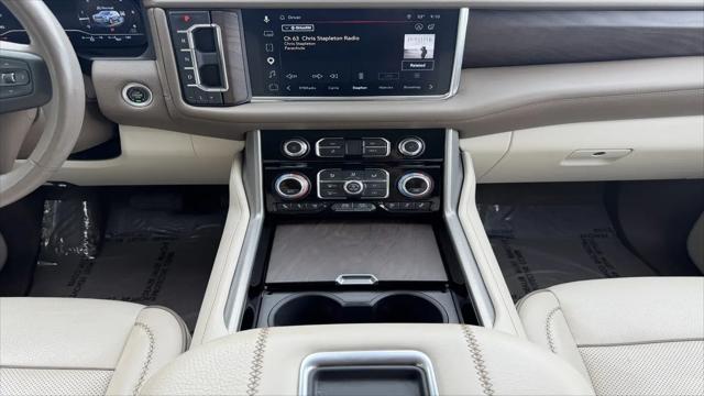 2022 GMC Yukon 4WD Denali