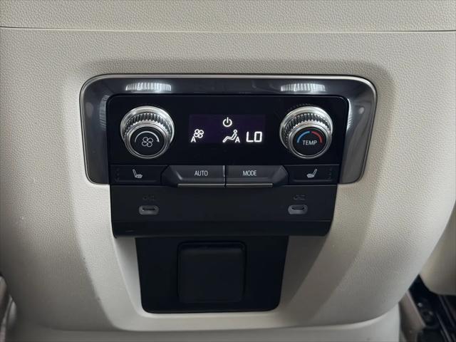 2022 GMC Yukon 4WD Denali