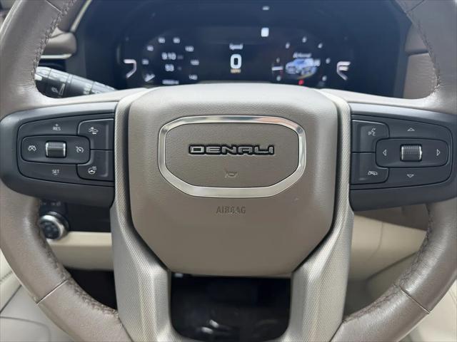 2022 GMC Yukon 4WD Denali