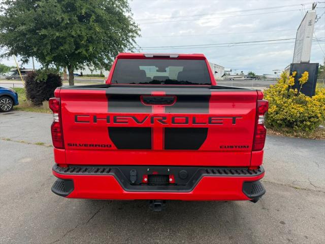 2024 Chevrolet Silverado 1500 2WD Crew Cab Short Bed Custom