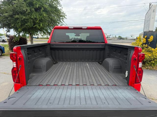 2024 Chevrolet Silverado 1500 2WD Crew Cab Short Bed Custom