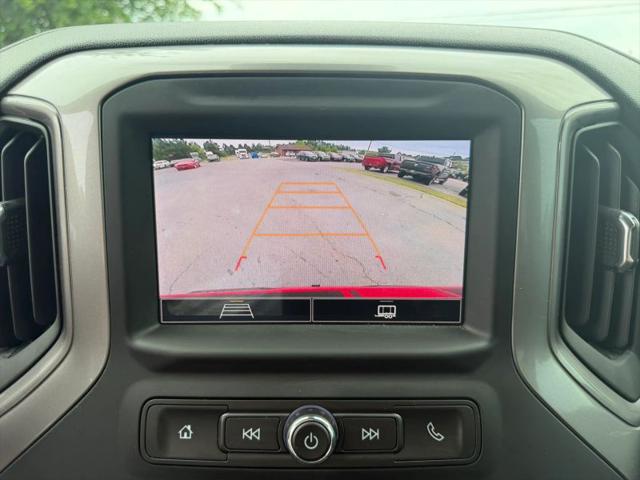 2024 Chevrolet Silverado 1500 2WD Crew Cab Short Bed Custom