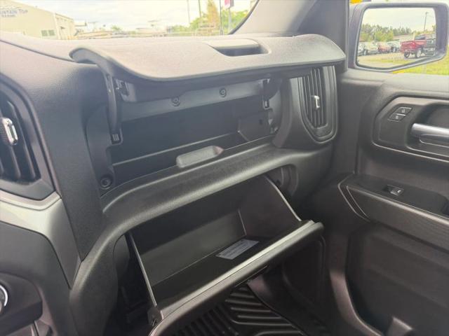 2024 Chevrolet Silverado 1500 2WD Crew Cab Short Bed Custom