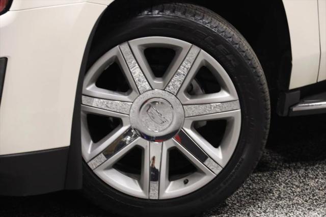 2015 Cadillac Escalade Luxury