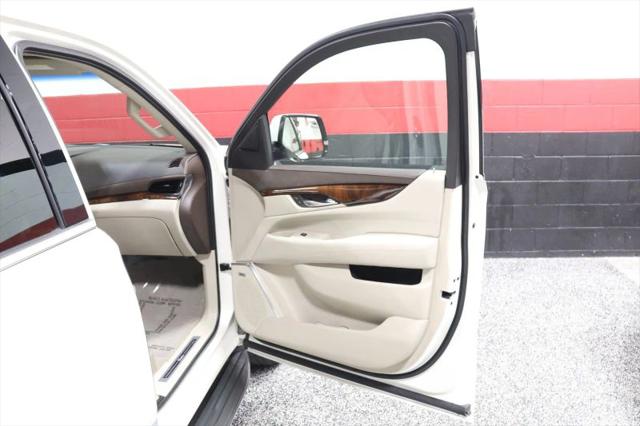 2015 Cadillac Escalade Luxury
