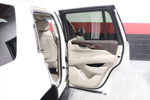 2015 Cadillac Escalade Luxury