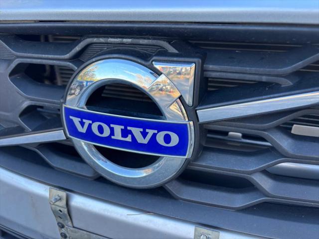 2015 Volvo V60 Cross Country T5