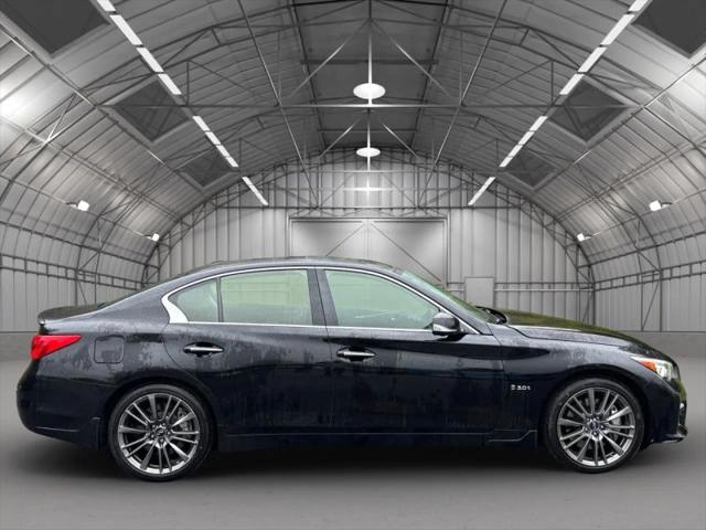 2016 INFINITI Q50 3.0t Red Sport 400