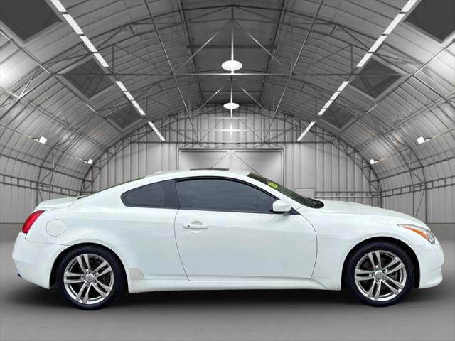 2009 INFINITI G37 Journey