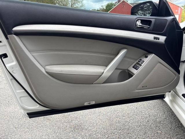 2009 INFINITI G37 Journey