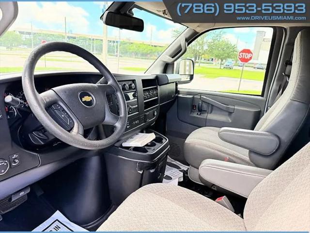 2020 Chevrolet Express Passenger RWD 3500 Extended Wheelbase LT