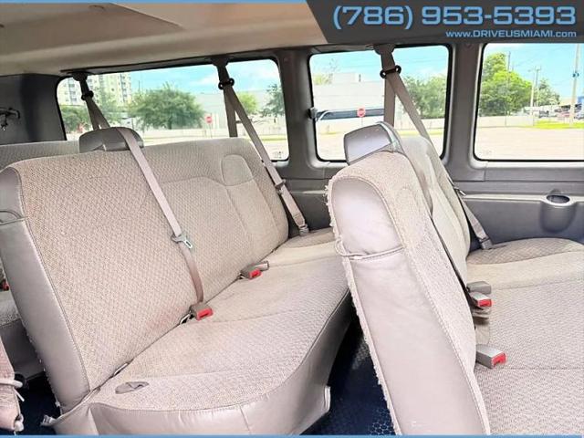 2020 Chevrolet Express Passenger RWD 3500 Extended Wheelbase LT