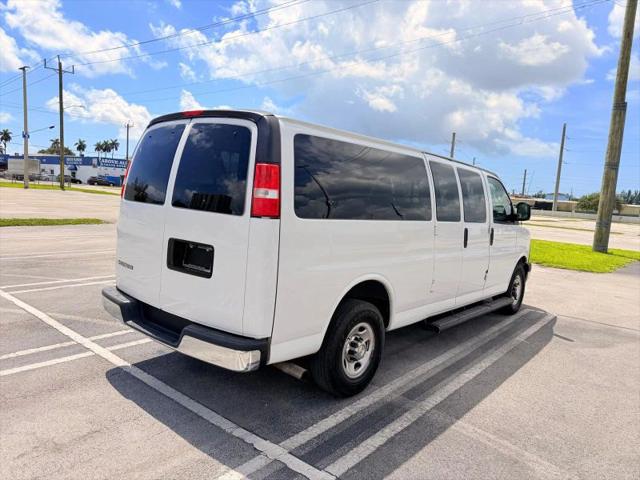 2020 Chevrolet Express Passenger RWD 3500 Extended Wheelbase LT