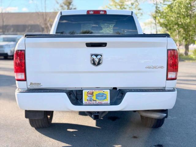 2018 Ram 1500 Express Quad Cab 4x4 6'4" Box
