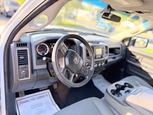 2018 Ram 1500 Express Quad Cab 4x4 6'4" Box