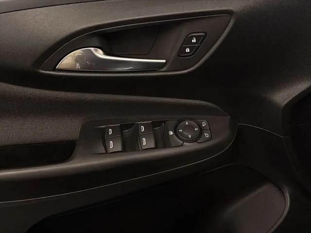 2025 Buick NV Preferred FWD