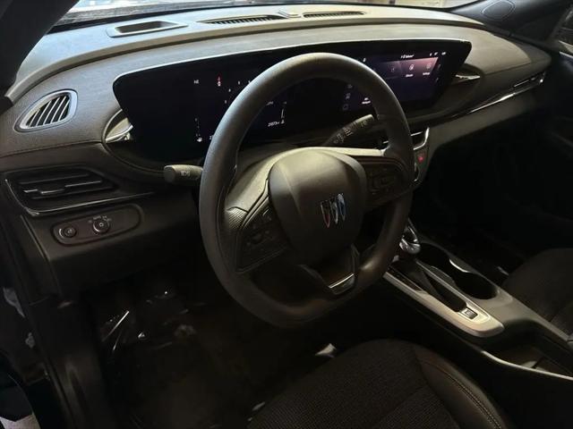 2025 Buick NV Preferred FWD