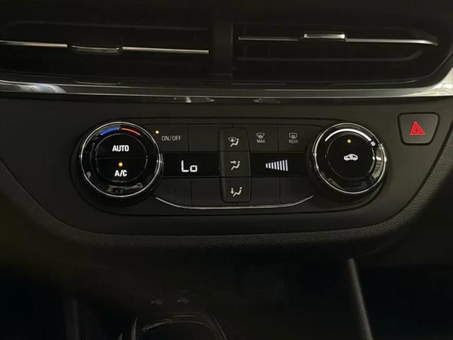 2025 Buick NV Preferred FWD