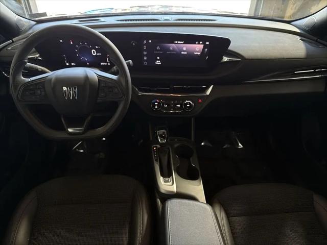 2025 Buick NV Preferred FWD