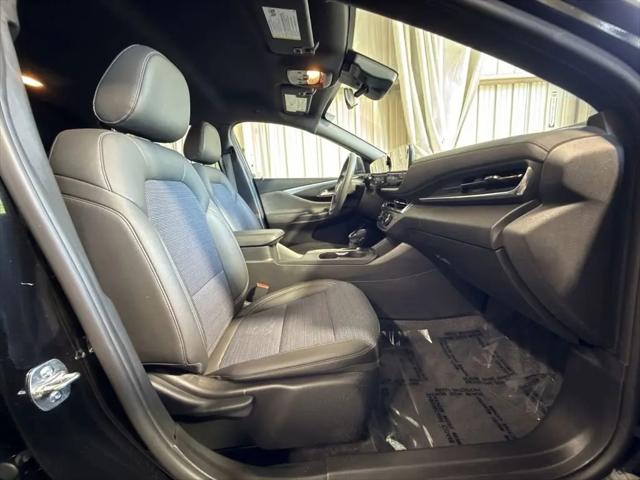 2025 Buick NV Preferred FWD