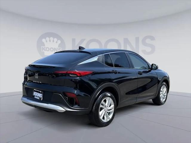 2025 Buick NV Preferred FWD