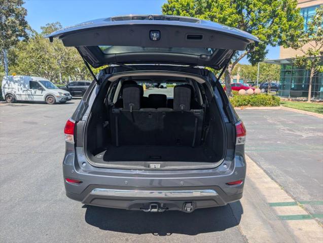 2014 Nissan Pathfinder SV